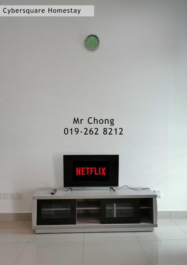 Cybersqaure Studio Suites With Netfilx @10 Min Walking Distance To Mcd Cyberjaya Exteriér fotografie