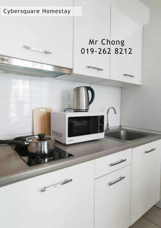 Cybersqaure Studio Suites With Netfilx @10 Min Walking Distance To Mcd Cyberjaya Exteriér fotografie